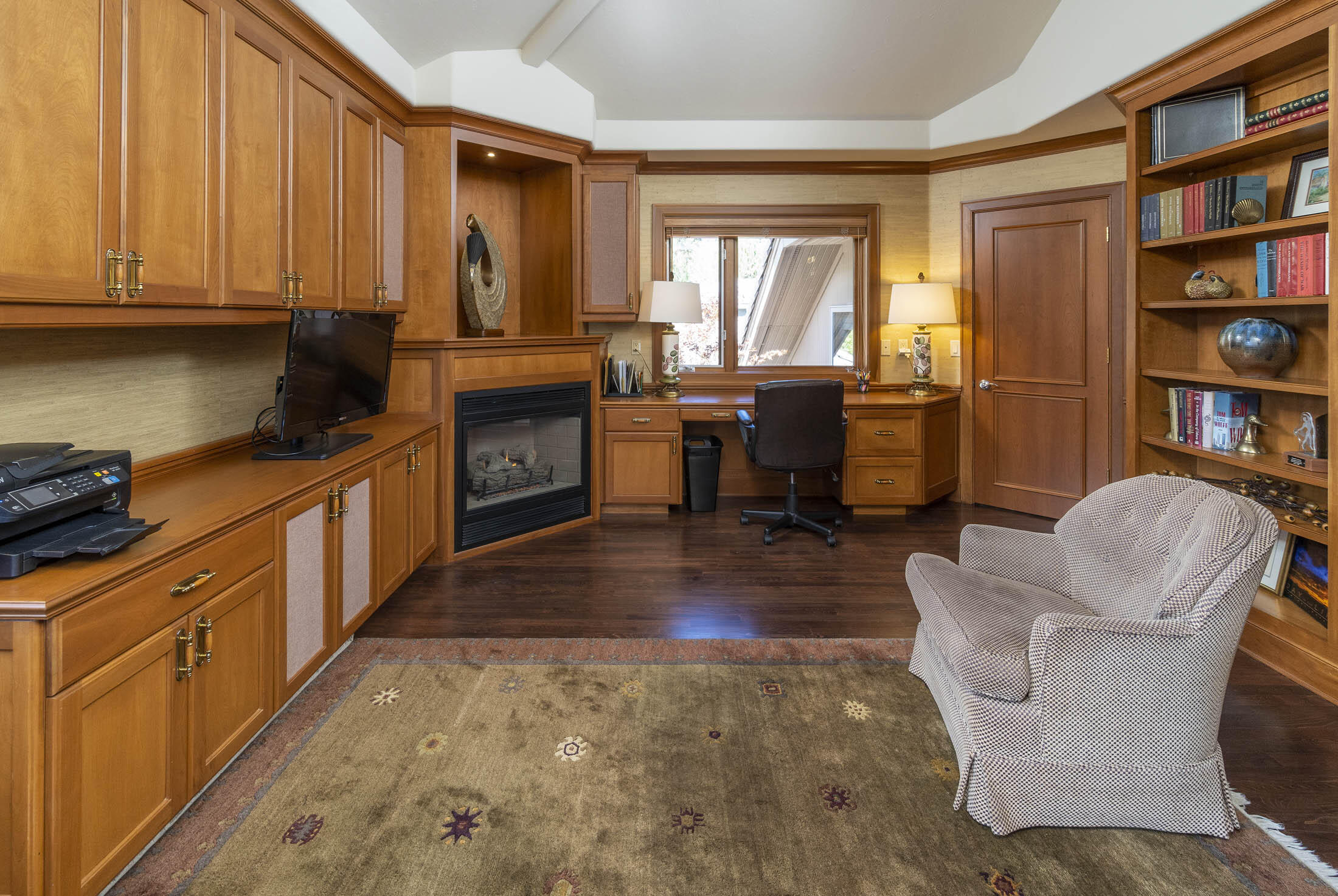 Broken Top - Residential