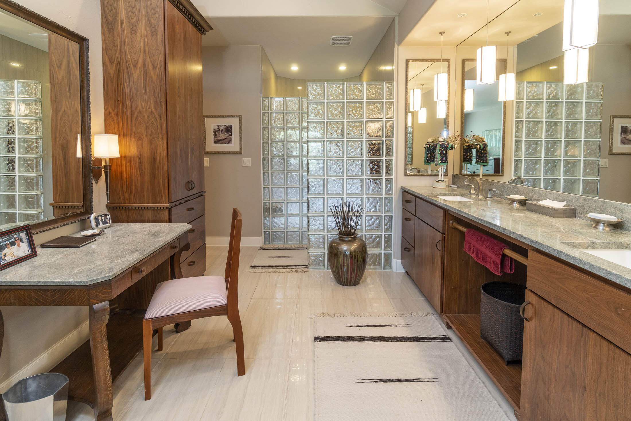 Broken Top - Residential