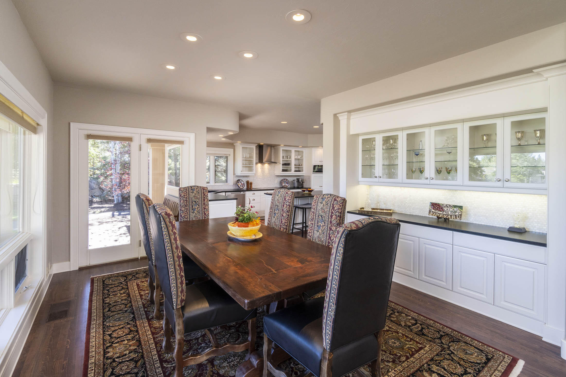 Broken Top - Residential