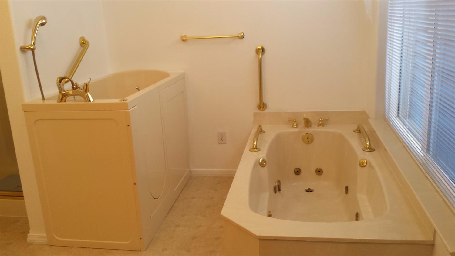 Oak Valley - Residential