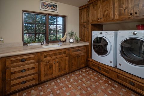 Tiny photo for 10386 NE Sage Lane, Terrebonne, OR 97760 (MLS # 220218445)