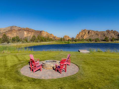 Tiny photo for 10386 NE Sage Lane, Terrebonne, OR 97760 (MLS # 220218445)