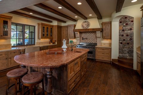 Tiny photo for 10386 NE Sage Lane, Terrebonne, OR 97760 (MLS # 220218445)