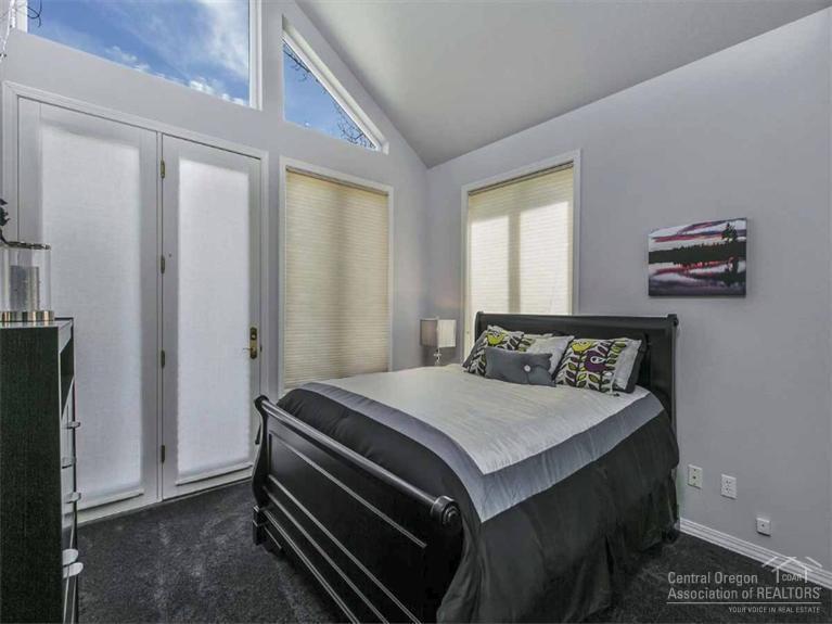 Broken Top - Residential