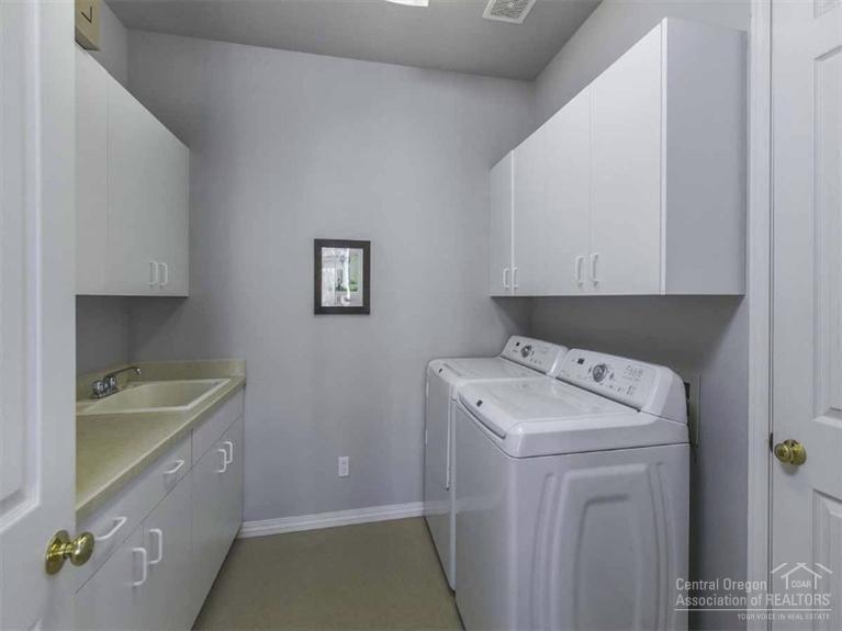 Broken Top - Residential