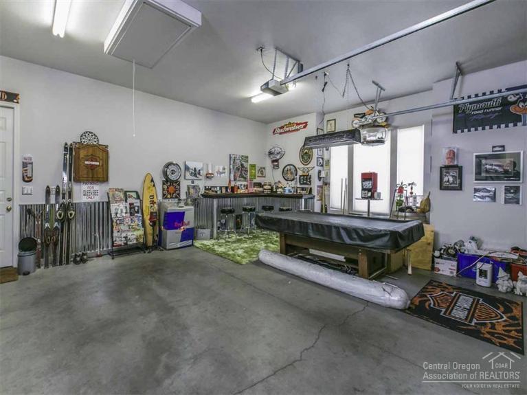 Broken Top - Residential