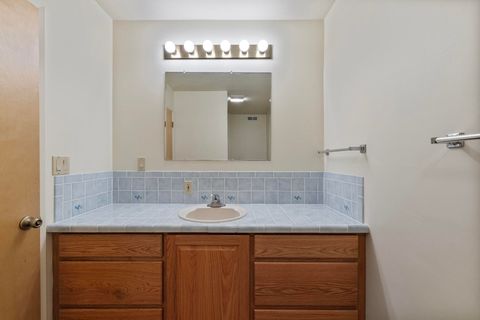 Tiny photo for 10300 N Applegate Road, Grants Pass, OR 97527 (MLS # 220219360)
