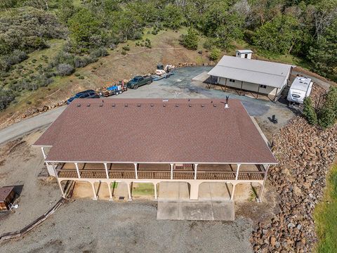 Tiny photo for 10300 N Applegate Road, Grants Pass, OR 97527 (MLS # 220219360)