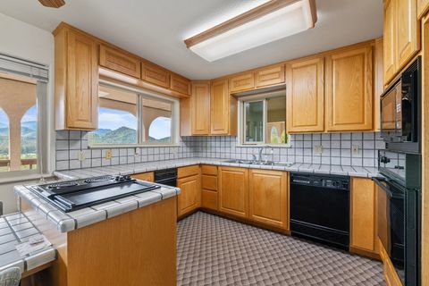 Tiny photo for 10300 N Applegate Road, Grants Pass, OR 97527 (MLS # 220219360)
