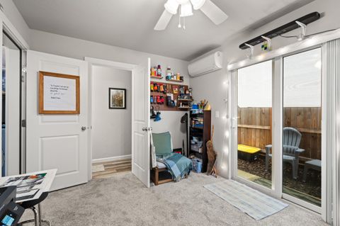 Tiny photo for 7834 Jacqueline Way, White City, OR 97503 (MLS # 220213554)