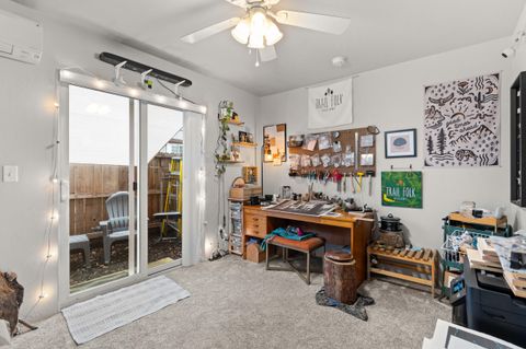 Tiny photo for 7834 Jacqueline Way, White City, OR 97503 (MLS # 220213554)