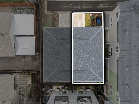 Tiny photo for 7834 Jacqueline Way, White City, OR 97503 (MLS # 220213554)