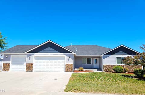 Photo of 5545 Sturdivant AVE, Klamath Falls, OR 97603 (MLS # 220223749)
