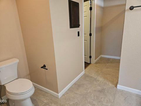 Tiny photo for 5545 Sturdivant AVE, Klamath Falls, OR 97603 (MLS # 220223749)