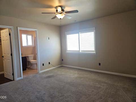 Tiny photo for 5545 Sturdivant AVE, Klamath Falls, OR 97603 (MLS # 220223749)