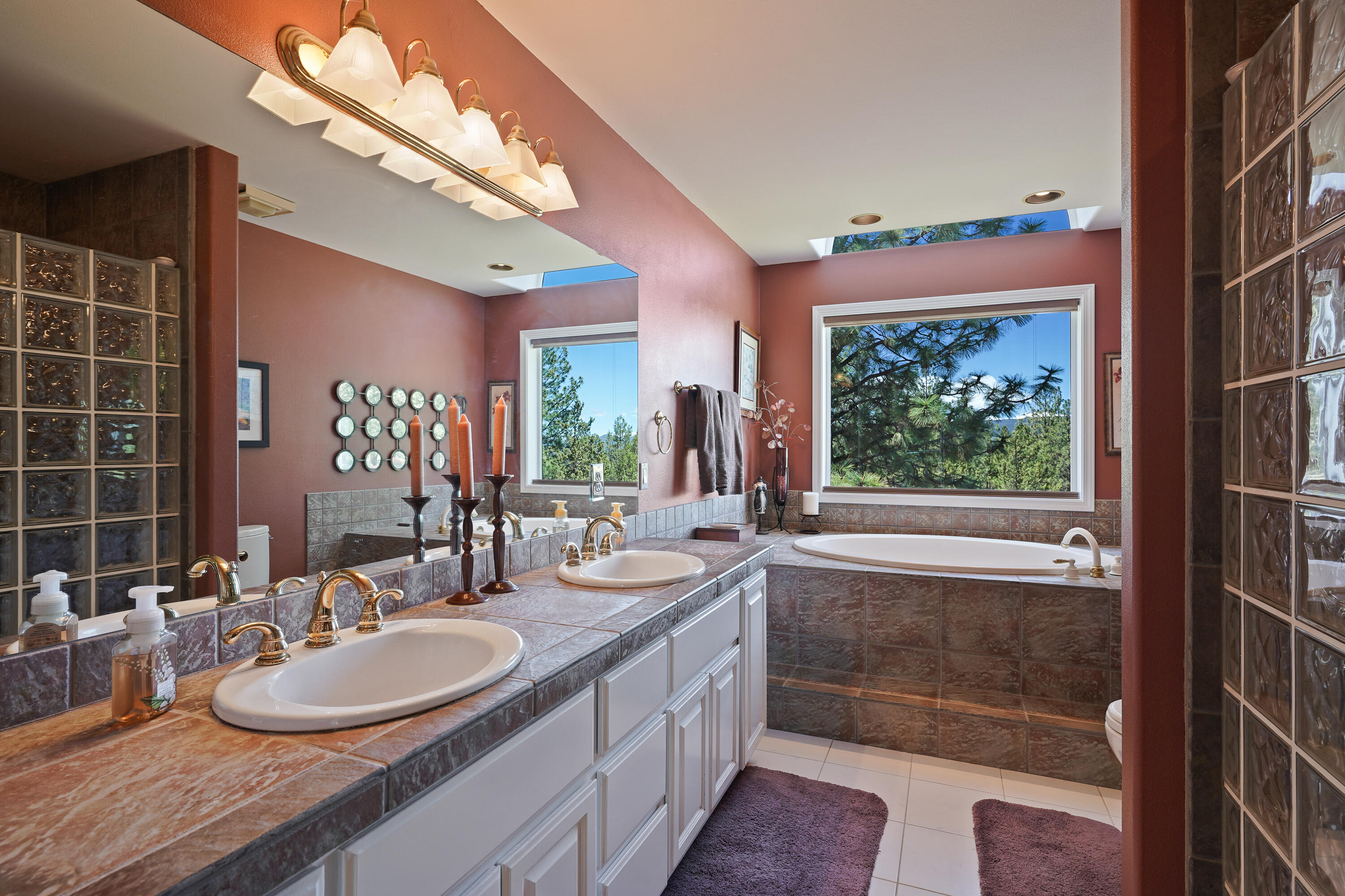 Awbrey Butte - Residential