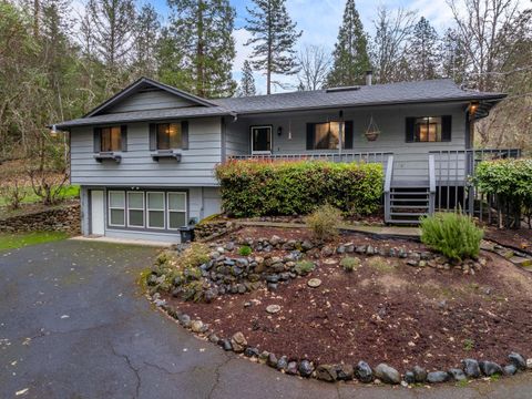 207 Crossbow Lane Grants Pass OR 97526
