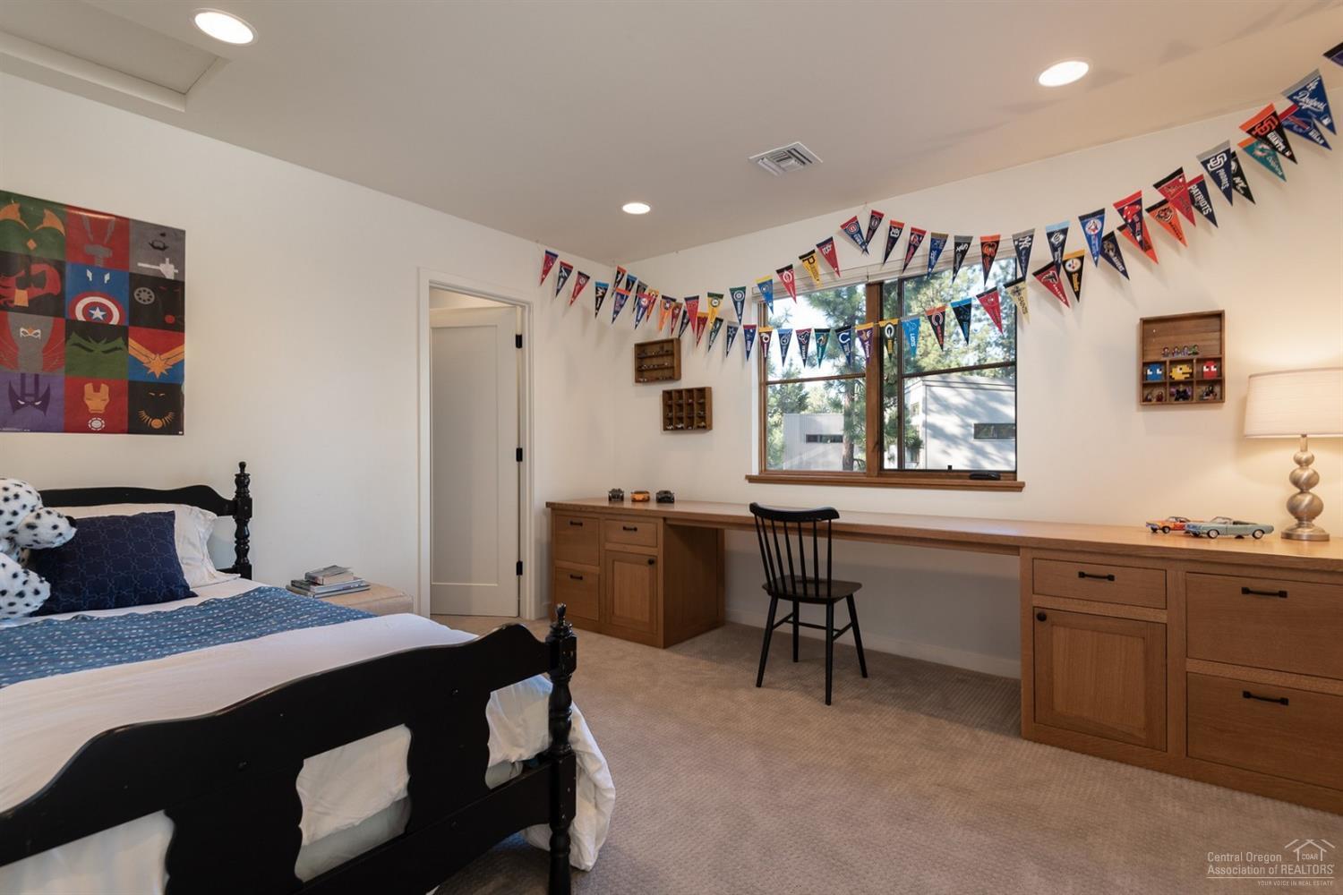 1st On The Hillsites - Residential