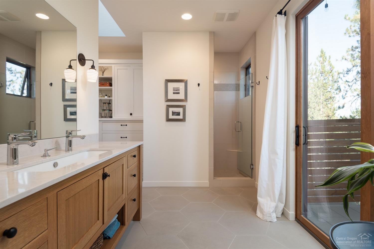 1st On The Hillsites - Residential