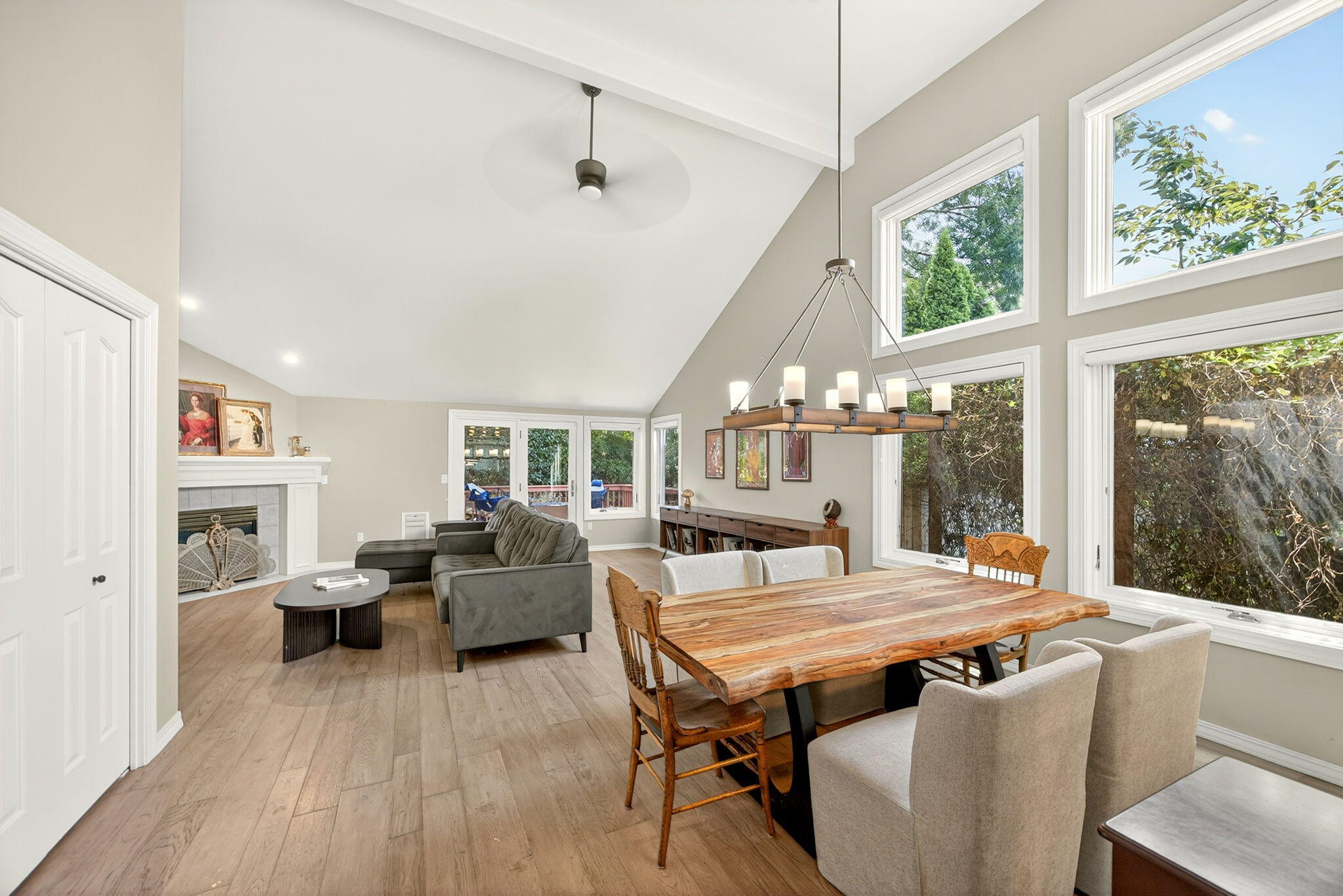 Edwards Court Subdivision Unit No I - Residential