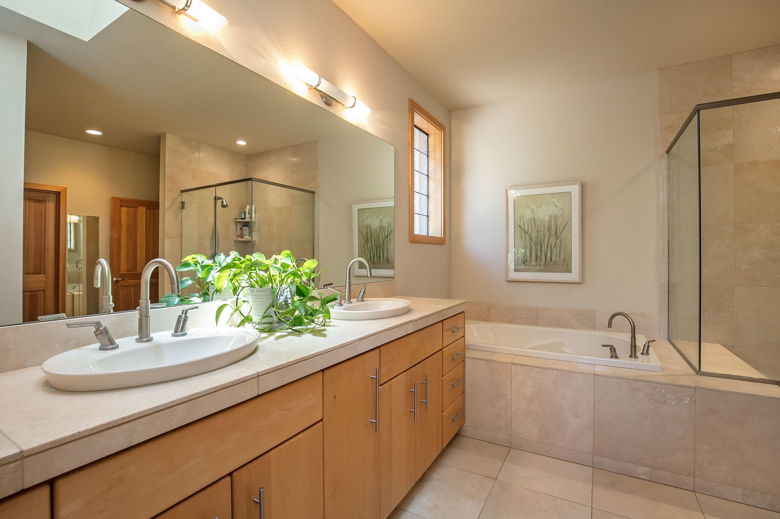 Broken Top - Residential