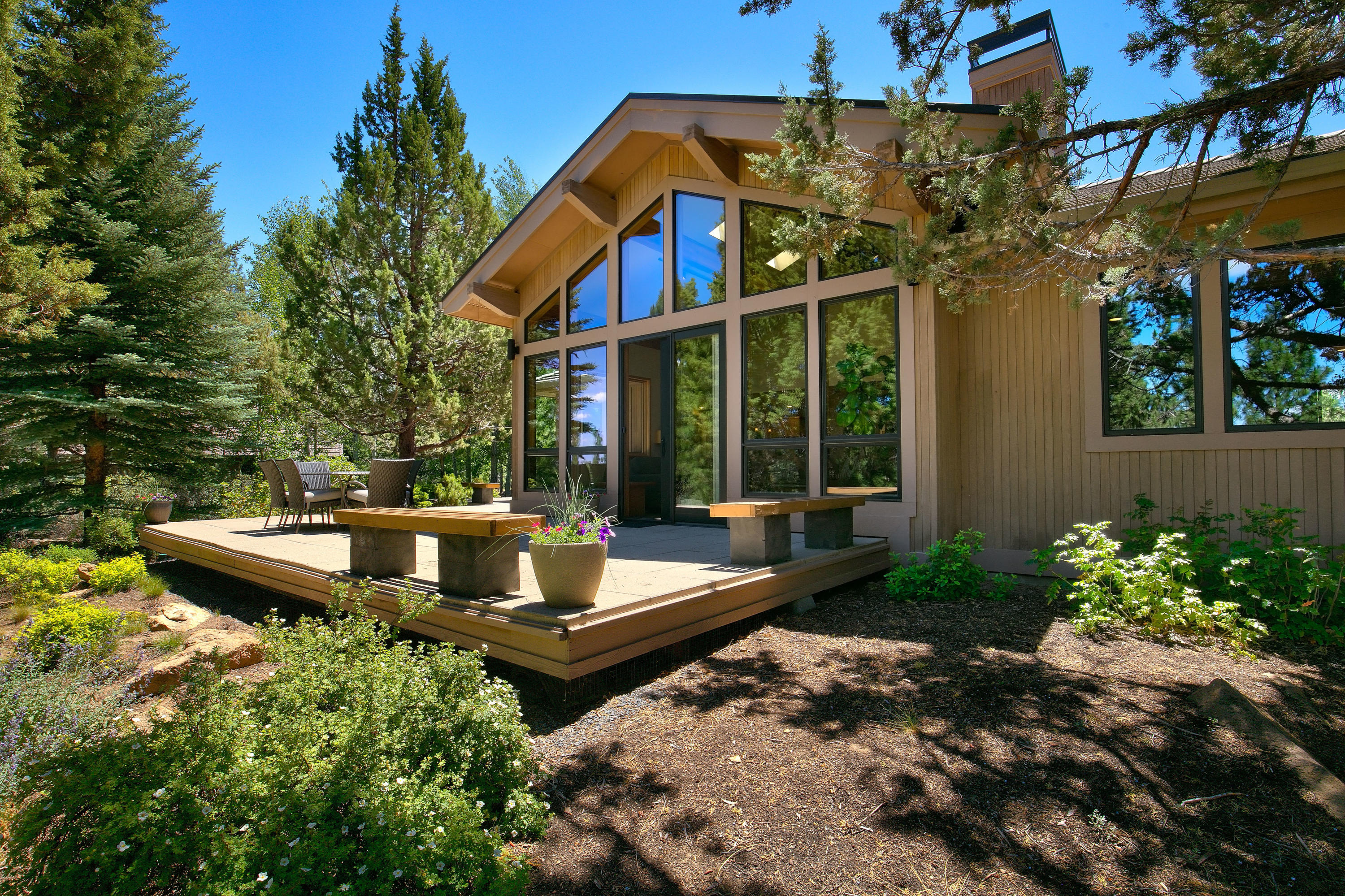 Broken Top - Residential