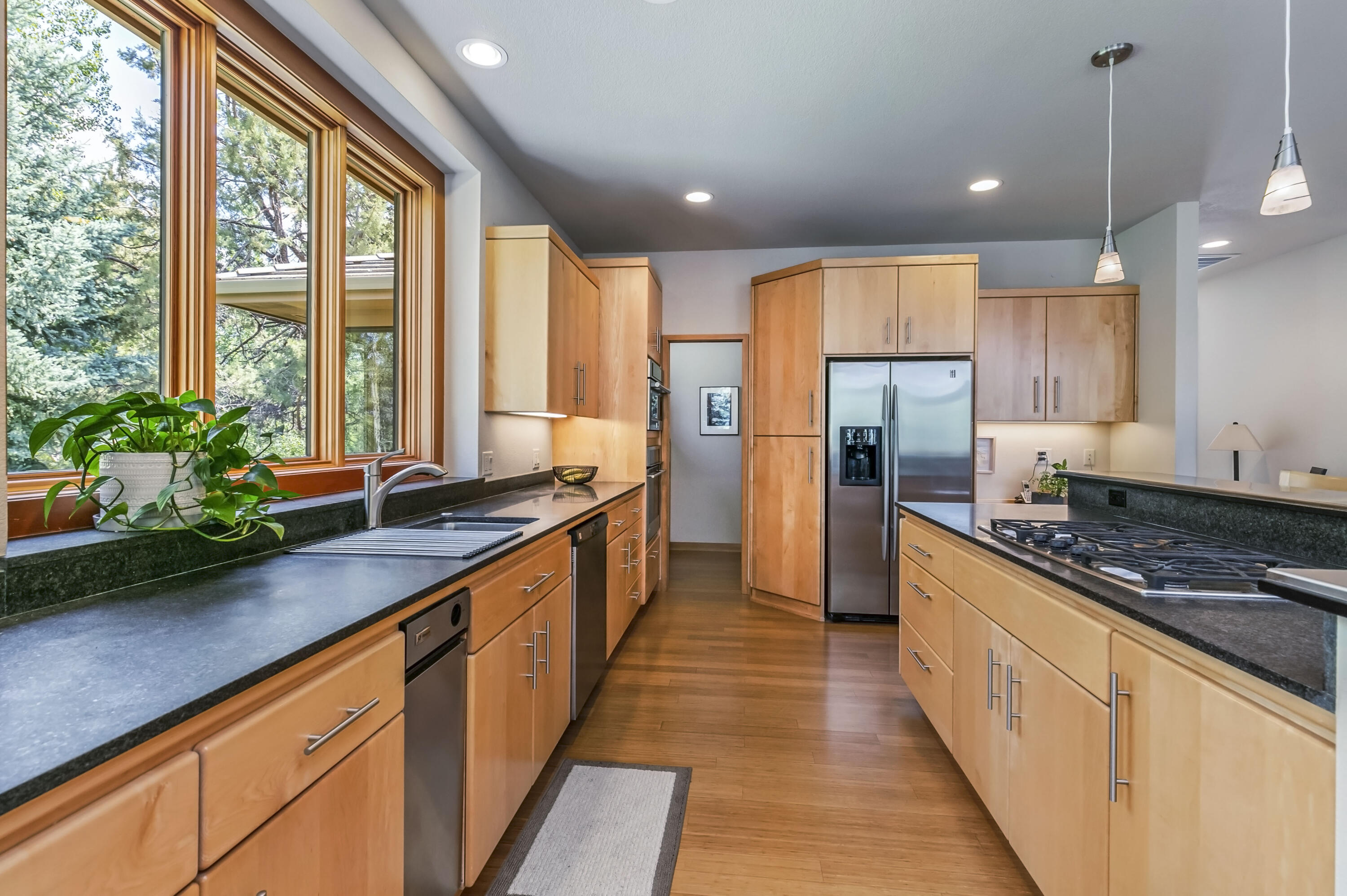 Broken Top - Residential