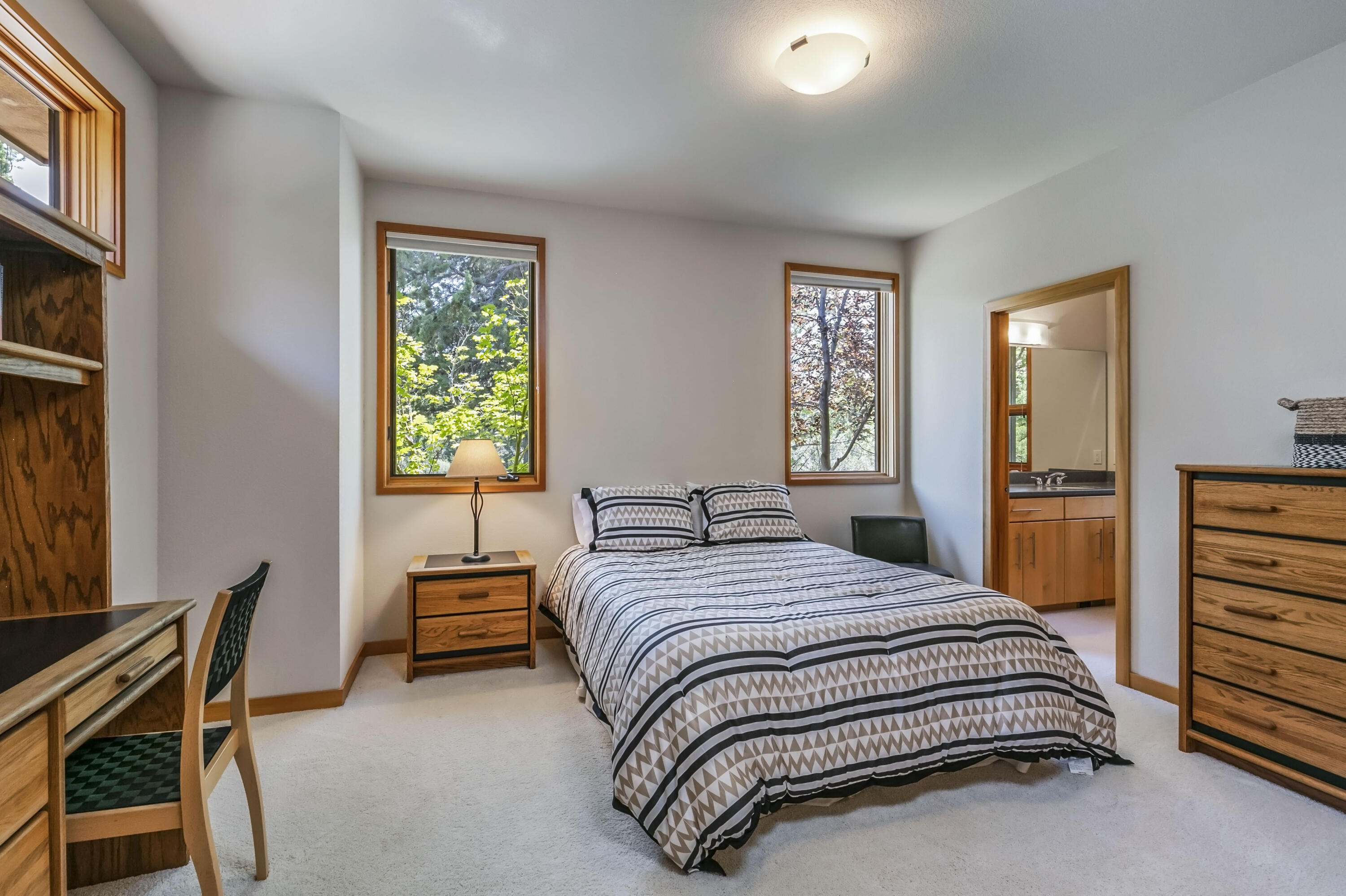 Broken Top - Residential