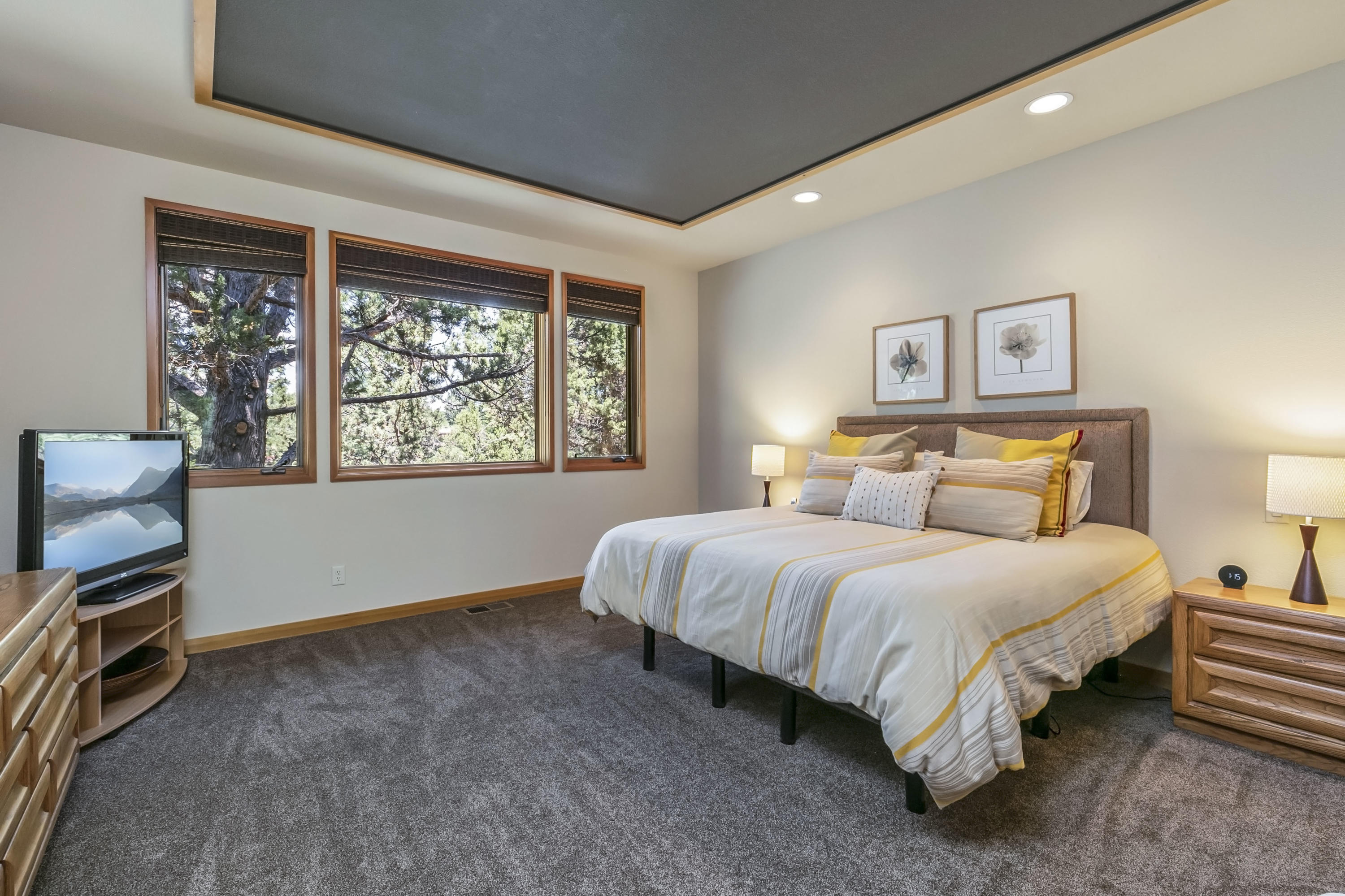 Broken Top - Residential