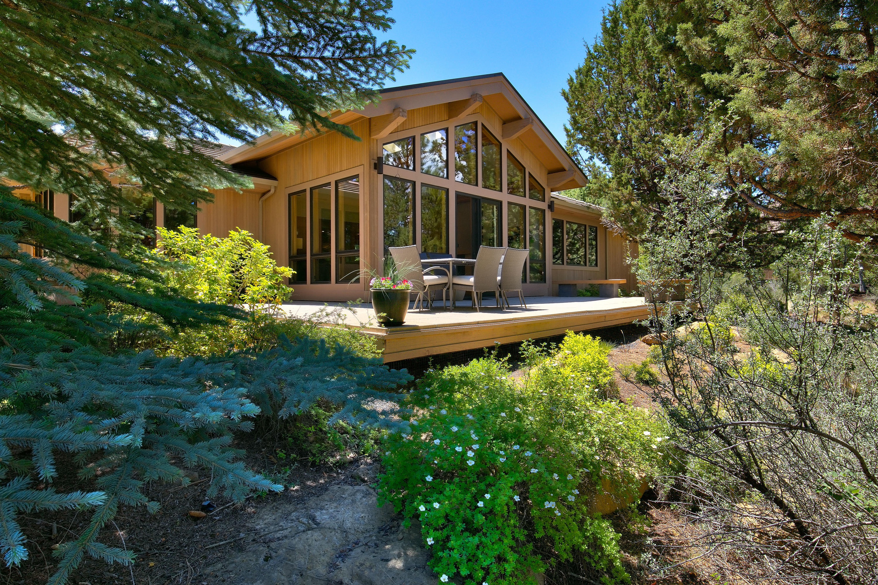 Broken Top - Residential