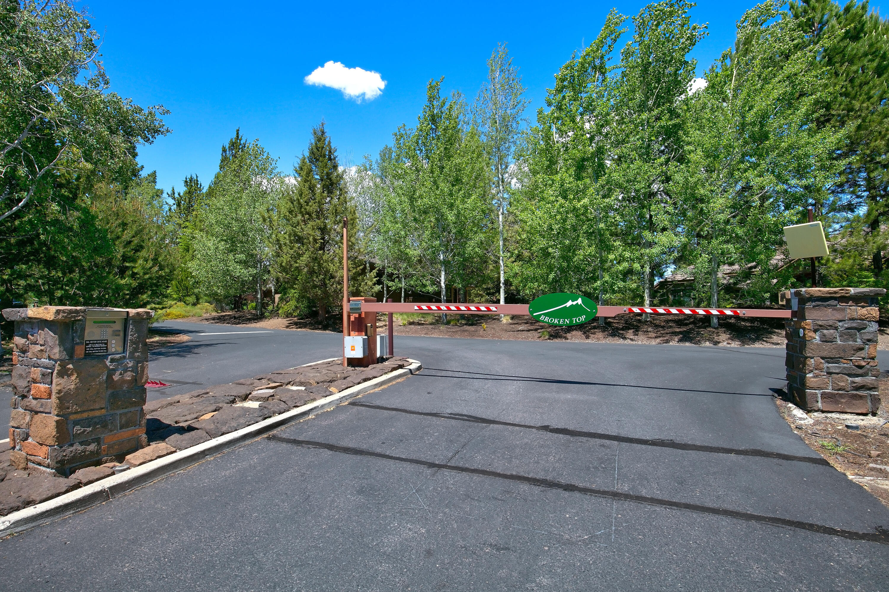 Broken Top - Residential