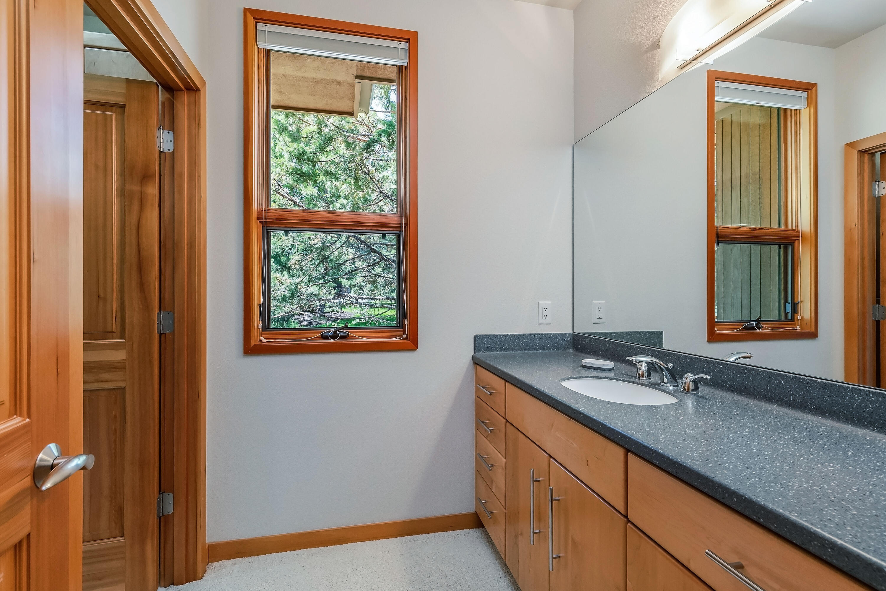 Broken Top - Residential