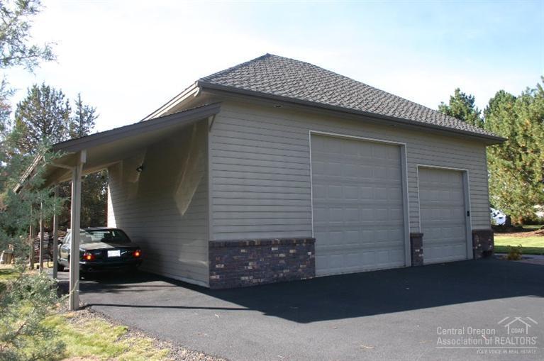 Horse Butte - Residential