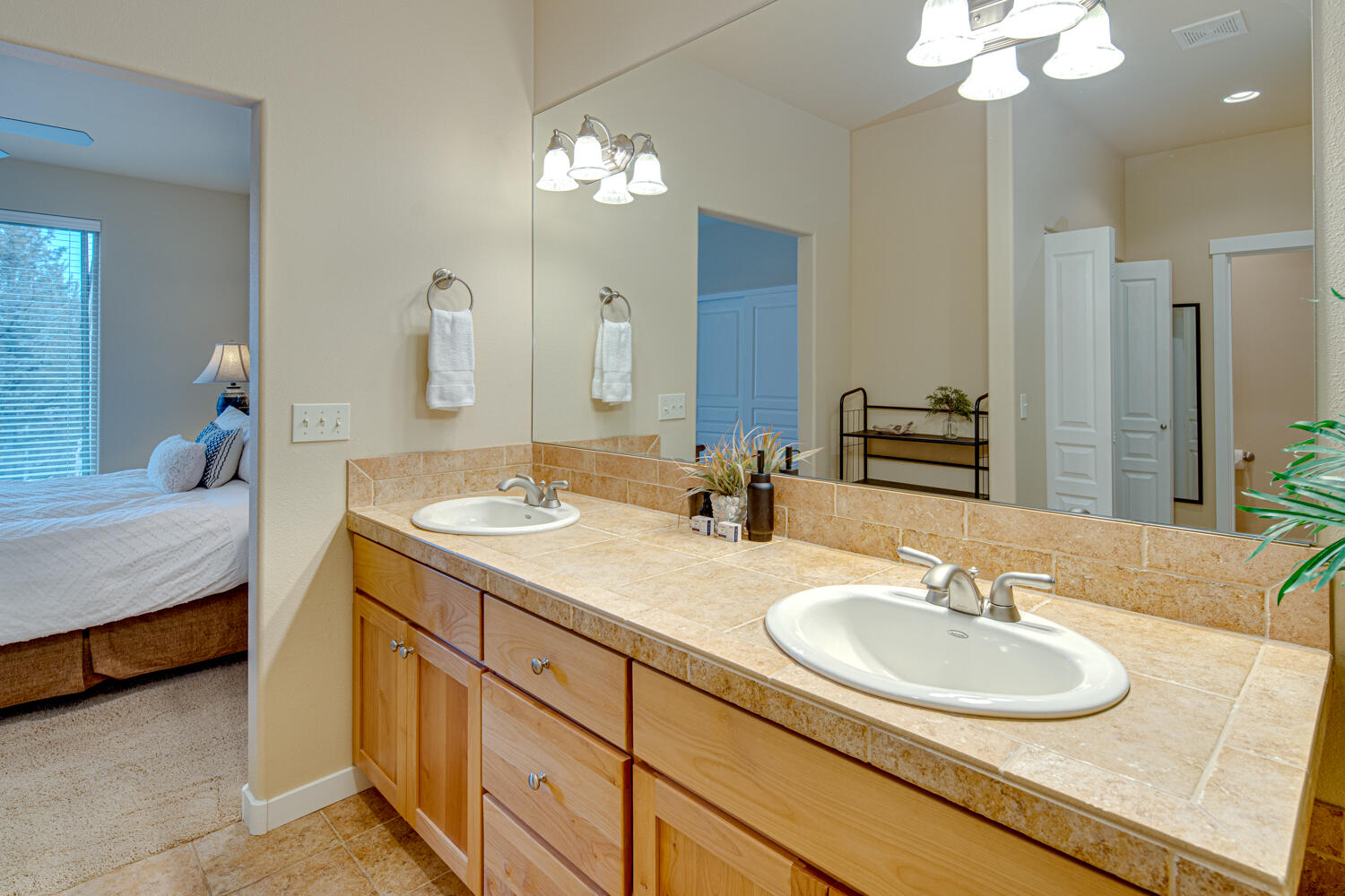 Eagle Crest - Residential