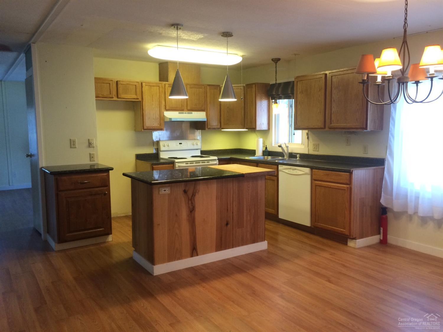 Romaine Village - Residential