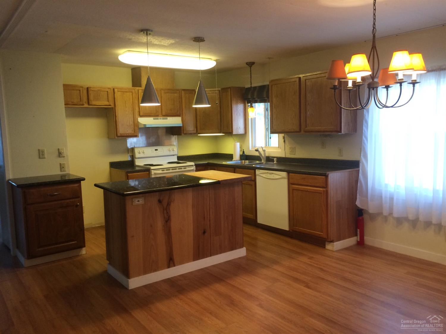 Romaine Village - Residential