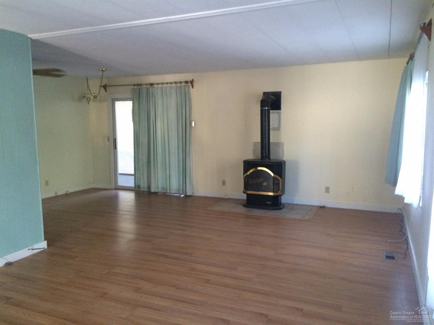 Romaine Village - Residential