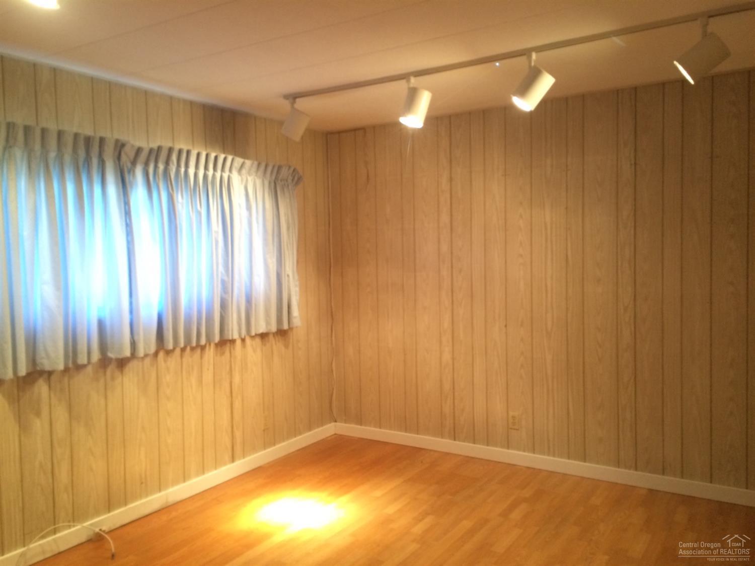 Romaine Village - Residential