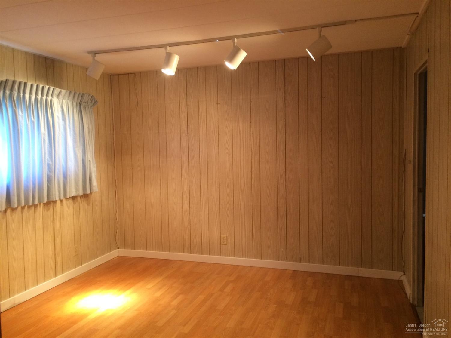 Romaine Village - Residential