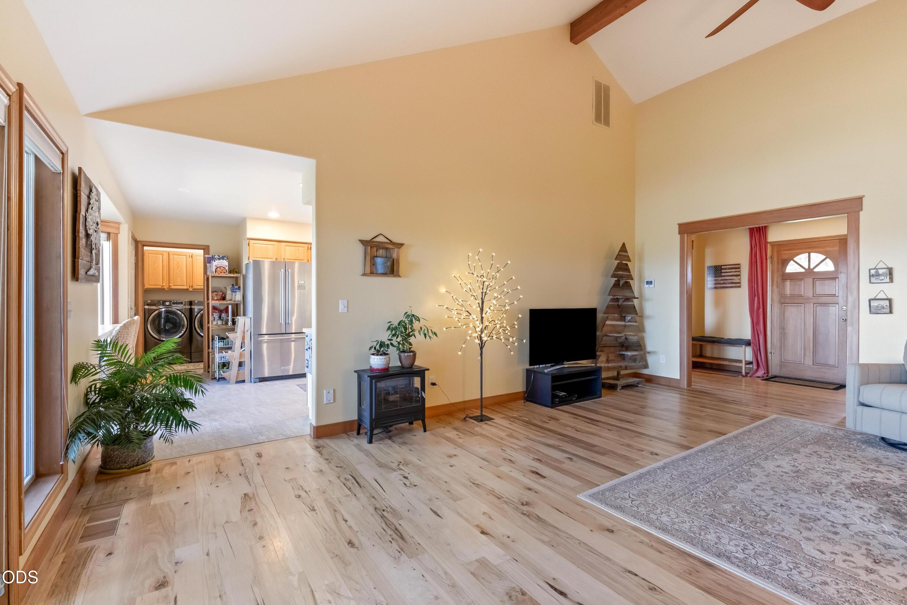 13753 SW Sego Lily Road