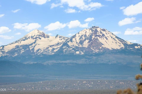 Tiny photo for 13753 SW Sego Lily Road, Powell Butte, OR 97753 (MLS # 220223288)