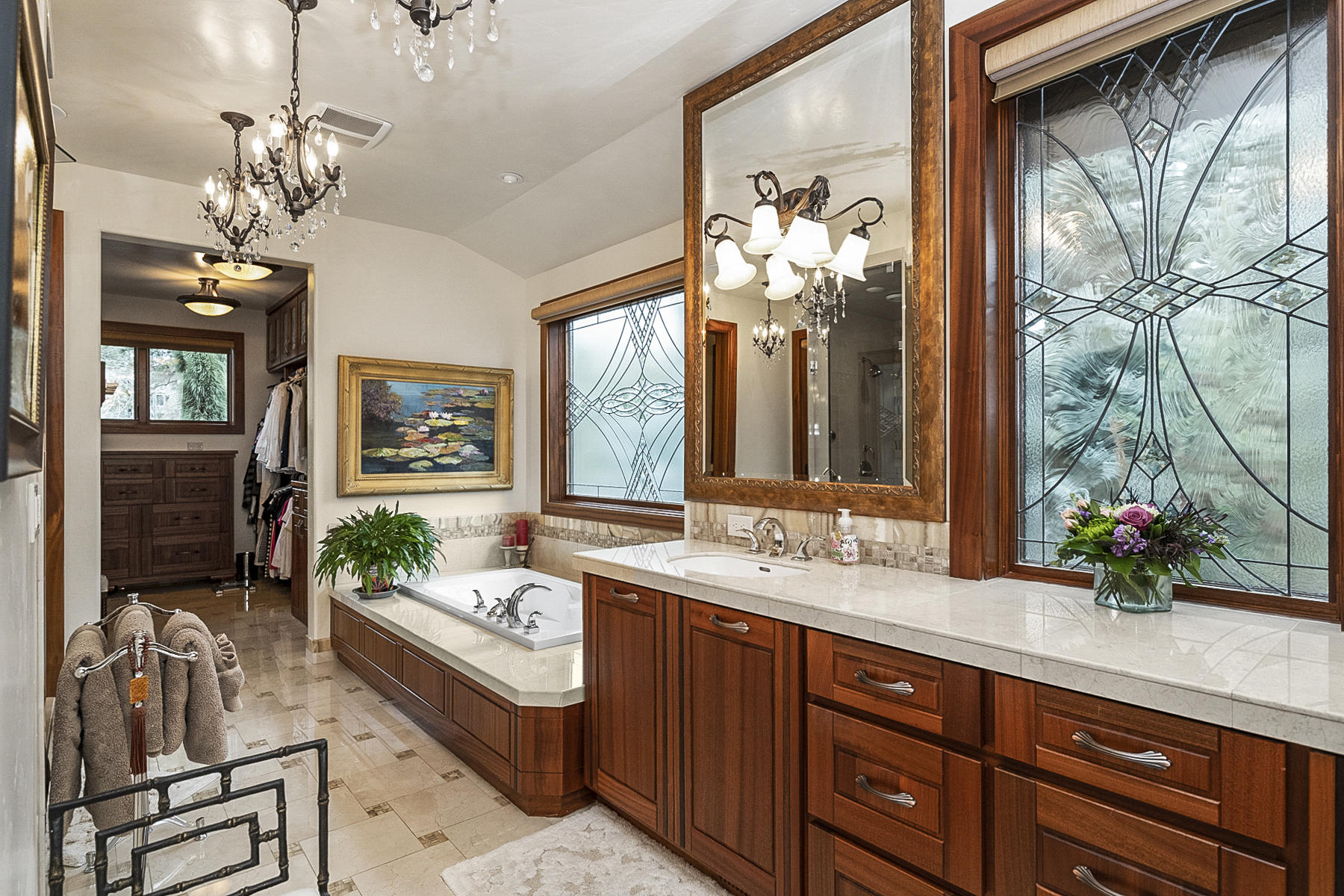 Broken Top - Residential