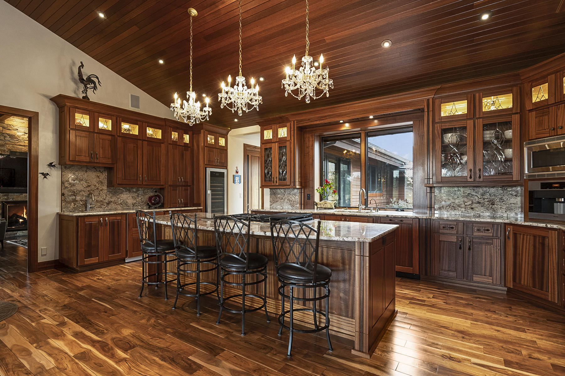 Broken Top - Residential