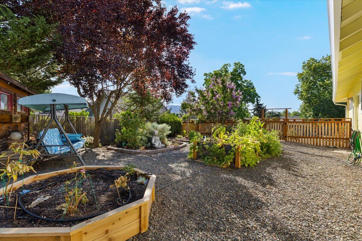 Mont Crest Subdivision Unit No 1 - Residential