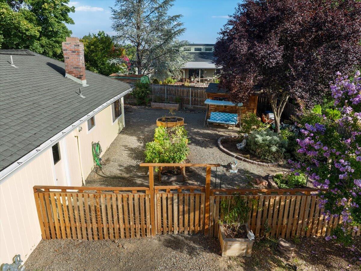 Mont Crest Subdivision Unit No 1 - Residential