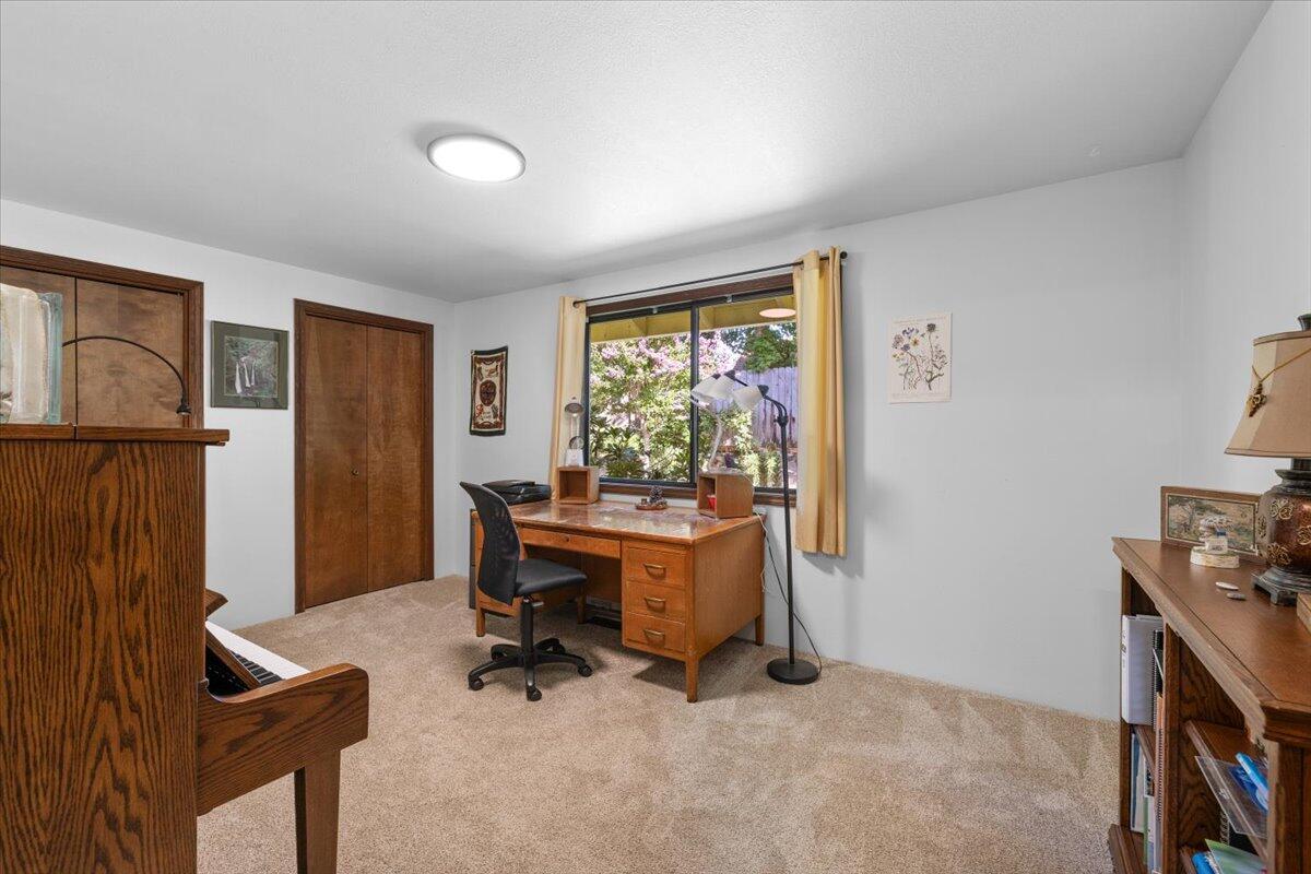 Mont Crest Subdivision Unit No 1 - Residential