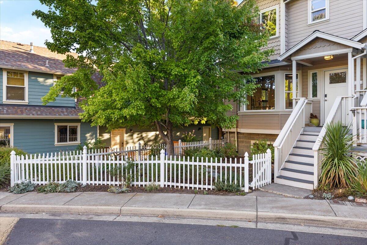 Siskiyou South Subdivision - Residential