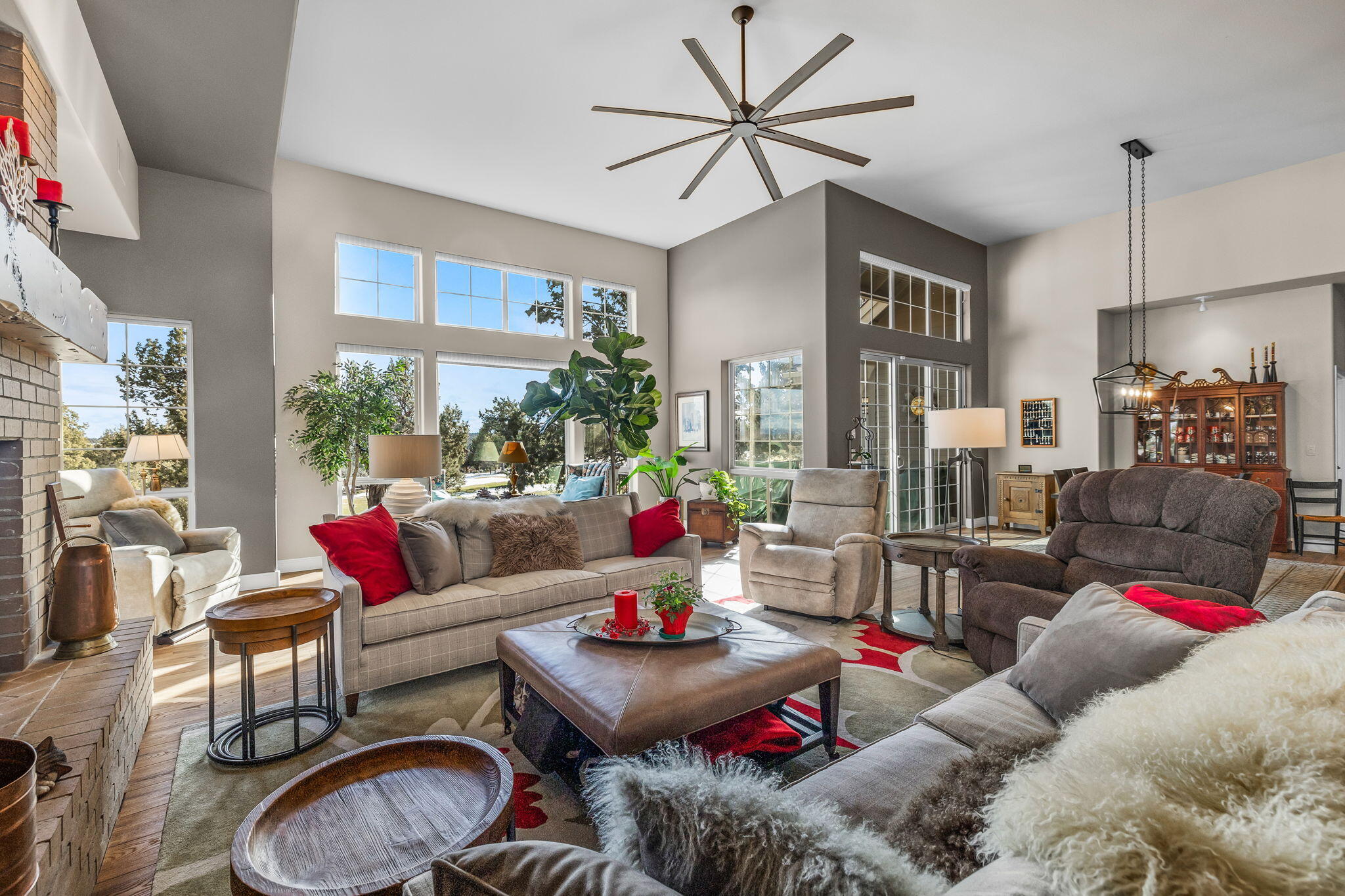 Eagle Crest - Residential