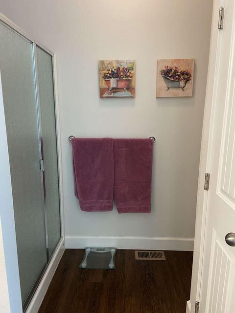 Tiny photo for 147853 Mabel Drive, La Pine, OR 97739 (MLS # 220206783)