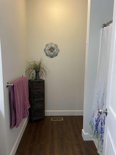 Tiny photo for 147853 Mabel Drive, La Pine, OR 97739 (MLS # 220206783)